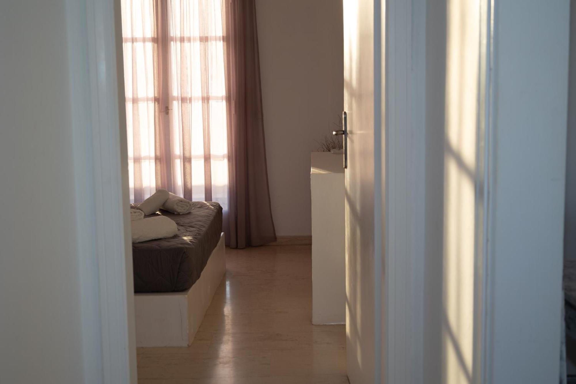 Ira Apartments Kamari  Bagian luar foto