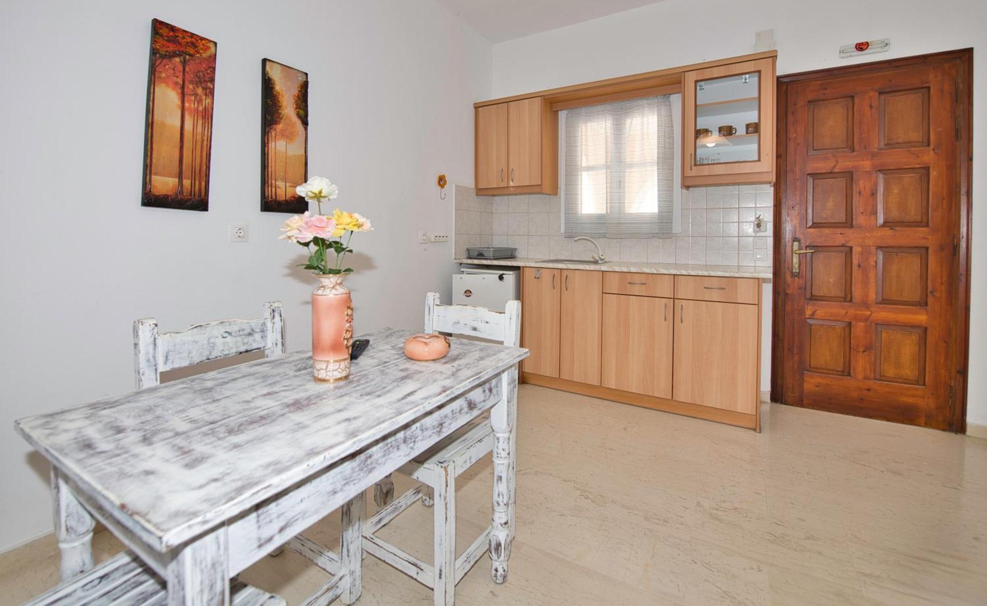 Ira Apartments Kamari  Bagian luar foto