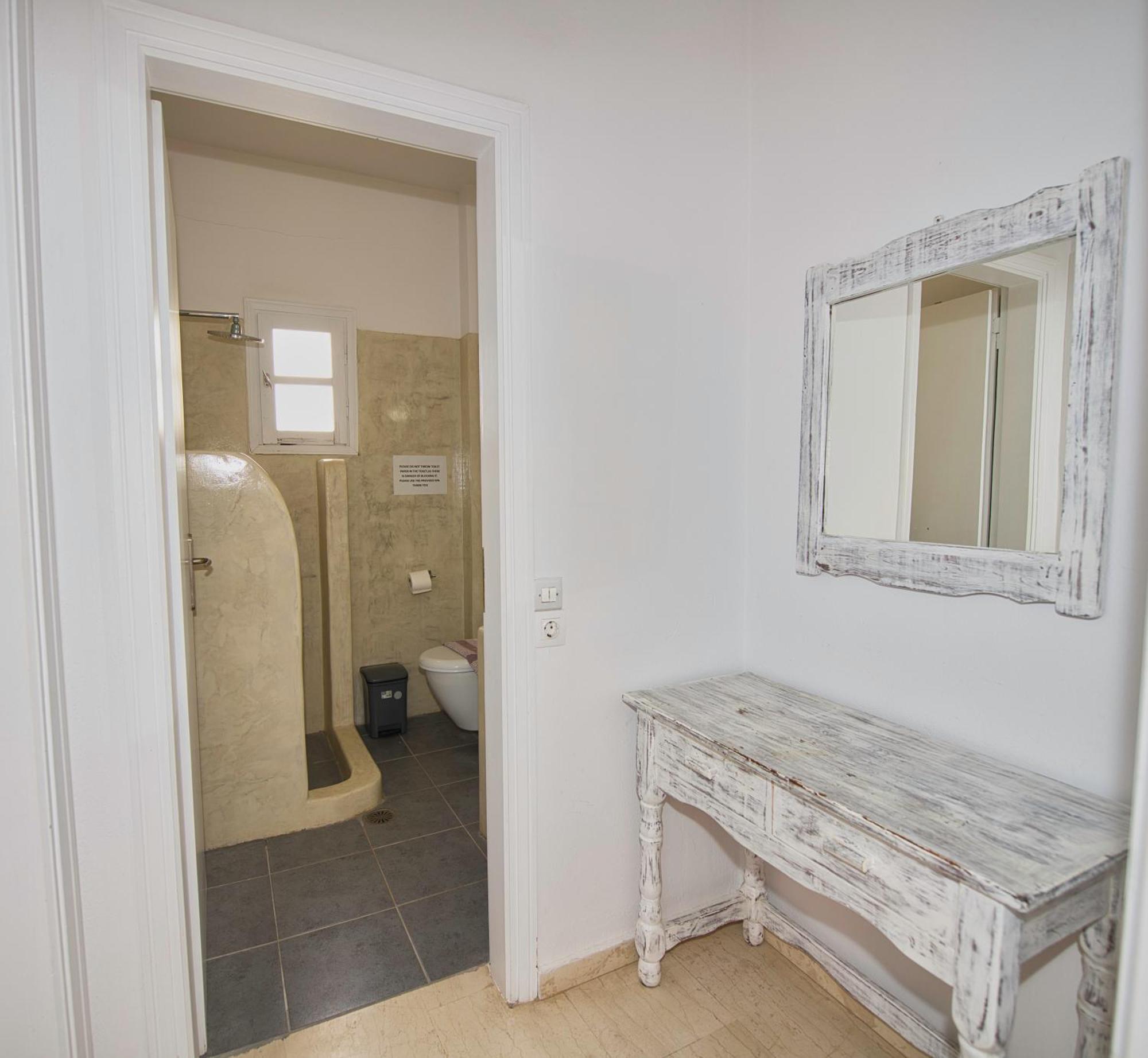 Ira Apartments Kamari  Bagian luar foto