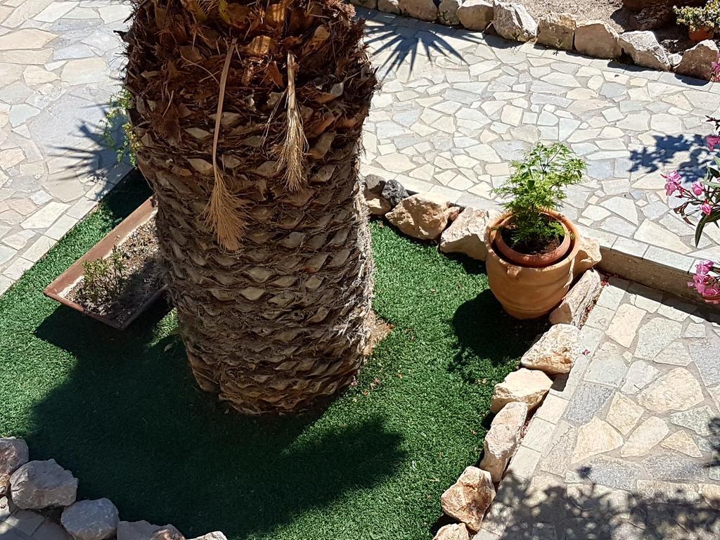Ira Apartments Kamari  Bagian luar foto